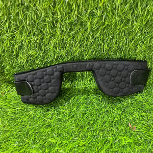 Casque de cricket en mousse, protection de sécurité durable avec fermeture à boucle - Product Image 1