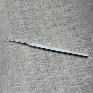 Kit de 5 Piezas de Acero Inoxidable para Extraer Puntos Negros y Acné, Herramientas Profesionales para Limpiar Poros con Etiqueta Personalizada - Product Image 3