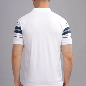 Polo casual de algodón para hombre con acabado impecable, para uso regular y un estilo sencillo para el día a día. - Product Image 3