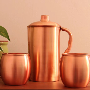 Jarra de cobre de boca ancha con tapa y juego de vasos de metal para servir agua y jugo, duradera, reutilizable, para cocina y comedor. - Product Image 1