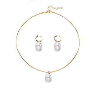 Collier pendentif pour femme, design tendance, qualité supérieure, prix bas, chaîne simple, bijoux de style épuré - Product Image 1
