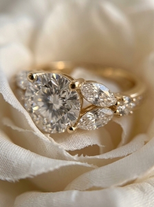 Anillo Toi Et Moi de Oro Blanco de 14K con Diamante Cultivado en Laboratorio Rebeca y Certificación IGI, Regalo Moderno para Compromiso o Boda de Mujer - Product Image 1