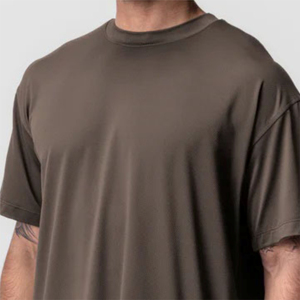 เสื้อยืดคอกลมคลาสสิกสำหรับผู้ชาย ผ้าเนื้อนุ่ม สวมใส่สบาย เหมาะสำหรับใส่ในชีวิตประจำวัน เสื้อผ้าพื้นฐานทันสมัยสำหรับผู้ชาย - Product Image 6