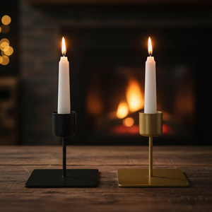 Juego de Portavelas Metálicos Modernos con Base Triangular, Candelabros Geométricos en Dorado y Negro para Decoración de Mesa, Venta al Por Mayor B2B - Product Image 3
