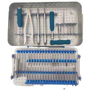 Instruments chirurgicaux orthopédiques de haute qualité pour la révision chirurgicale et l'extraction des vis cassées, 56 pièces, par Grip Surgical - Product Image 4