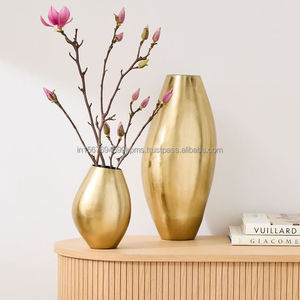 Ensemble de vases à fleurs de table de Style supérieur fabriqués à la main supports de plantes artificielles les plus vendus Pot de luxe en métal incroyable Vase indien en laiton - Product Image 5