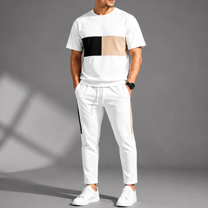 Conjunto Deportivo Ligero para Hombre con Bloques de Color y Estampado, Camiseta de Manga Corta y Pantalones, Cuello Redondo, Transpirable, Informal, de Algodón para Verano - Product Image 3
