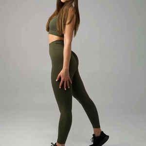 Conjunto Deportivo de Yoga para Mujer, 2 Piezas, Sensación Suave, Secado Rápido, Transpirable, Cintura Elástica Personalizada, Conjuntos Deportivos Personalizados para Mujer en Oferta - Product Image 4