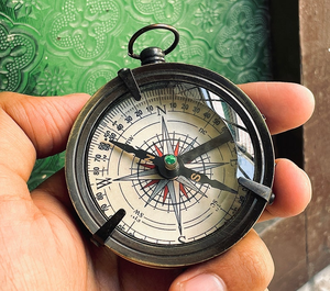 Brújula de Bolsillo Náutica Hecha a Mano, Instrumento de Navegación, Buscador de Dirección, Brújula de Viaje, Regalo para Aventuras al Aire Libre - Product Image 1