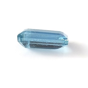 Aigue-marine naturelle brésilienne bleu clair de 3,10 carats, taille émeraude facettée, translucide, pierre précieuse en vrac à effet chromatique pour la fabrication de bijoux - Product Image 5
