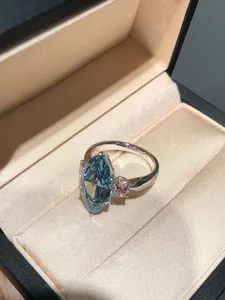 Anillo de compromiso de oro macizo con marquesa azul y corte ovalado rosa, anillo de diamantes de oro blanco de tres piedras, azul verdoso vintage, elegante para novia - Product Image 2