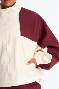 Women’s Colorblock Windbreaker Hoodie and <b>Shorts</b> Set Lightweight <b>Zip</b> Up Sportswear 2 Piece Tracksuit Casual Running Gym Fitness - Product Image 3