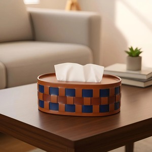 Porte-mouchoirs en similicuir à motif damier moderne, couleur beige et bleu, parfait pour la maison, le bureau et la table, fabriqué en Inde. - Product Image 1