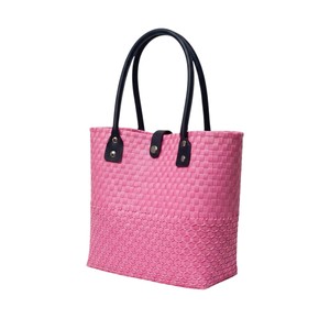 Direct Export <b>Special</b> Price Handcrafted Handmade Bag And Handbag Woven Plastic Material For Trendy Women Casual Vacation Totes - Product Image 1