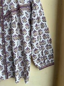 Blusa y Top de Algodón con Estampado Floral y Botones para Mujer, Ideal para Viajes, Venta Caliente 2026, Precio de Fábrica - Product Image 4