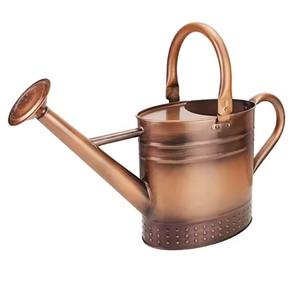 Regadera de Metal de Cobre y Hierro Antigua, Simple, Creativa, Vintage, Decorativa para Jardín, Hecha a Mano - Product Image 1