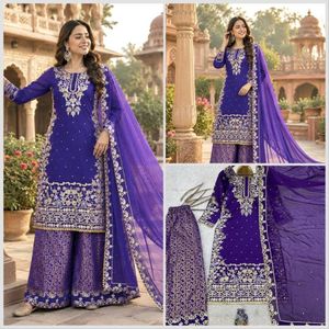 Ensemble palazzo brodé en coton romain de qualité supérieure avec palazzo en pure soie jacquard et dupatta en soie organza Kundan - Product Image 5