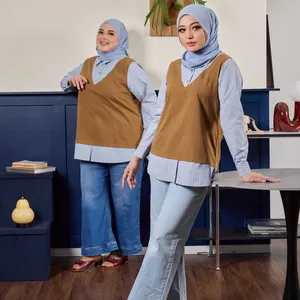 Chemisier à rayures bleues caramel, col boutonné, haut modeste, vente directe fabricant, pour tenue de travail formelle, vendeur Malaisie - Product Image 4