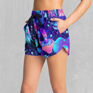 Shorts décontractés pour femmes personnalisés, imprimés par sublimation, respirants, de haute qualité, à prix imbattable, avec entrejambe de 6 pouces, en maille, taille haute, faible MOQ - Product Image 3