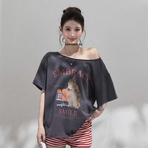 Haut à épaules dénudées pour femme en coton biologique 100% certifié GOTS, tricoté, respirant, avec imprimé lapin mignon, manches courtes, fabrication sur mesure OEM ODM - Product Image 1