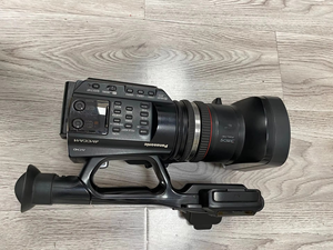 กล้องวิดีโอระดับมืออาชีพ Panasonic AG-AC90AMC สภาพ 90% ของแท้ ซูมออปติคอล 12 เท่า เหมาะสำหรับการประชุม - Product Image 4