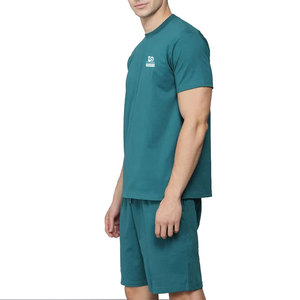 Conjunto de Camiseta y Pantalones Cortos Deportivos de Lona Transpirable para Hombre, Personalizados al por Mayor, con Logotipo Frontal y Color Personalizado - Product Image 4