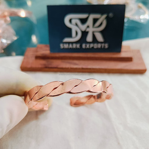 กำไลทองแดงแท้ทำด้วยมือกำไลข้อมือ Kada สำหรับผู้ชายและผู้หญิงเครื่องประดับถักการออกแบบที่ทันสมัย - Product Image 2