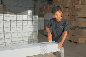 Suelo de Parqué de Roble Europeo de Primera Calidad, Diseño Chevron, con Acabado Ligero Aceitado UV - Product Image 5