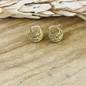 Boucles d'oreilles créoles en laiton plaqué or 18 carats pour femme, texturées or, style ethnique chic, bijoux créoles, vente en gros/OEM - Product Image 2