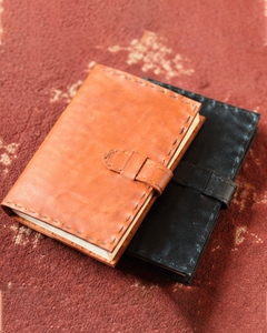 Diario de Cuero Hecho a Mano, Cuaderno de Cuero Vintage, Diario de Viaje Recargable, Diario de Escritura Rústico, Cuaderno de Dibujo en Blanco para Regalo - Product Image 1