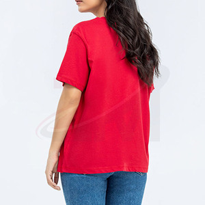 Camiseta Roja para Mujer con Estampado de Personajes, Cuello Redondo, Manga Corta, 100% Algodón, Corte Holgado, Ropa Casual de Primavera/Verano - Product Image 3