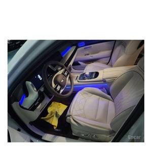 Genesis G90 AWD 2024/5 con Motor 3.5 Turbo E-S/C de Gasolina, Caja de Cambios Automática, Asientos de Cuero, 3,422 km, Volante a la Izquierda - Product Image 4