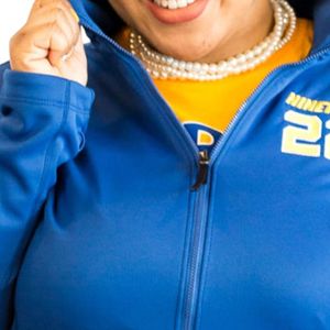 Chaqueta Deportiva con Cierre Completo de Forro Polar Suave Sigma Gamma Rho 1922 para Mujer, Chaqueta Deportiva Personalizada de la Hermandad, Sudadera Casual con Cierre Azul - Product Image 6