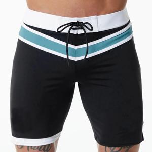 Shorts de plage en polyester pour hommes, vente en gros, personnalisables avec logo, pour la course et la natation - Product Image 1