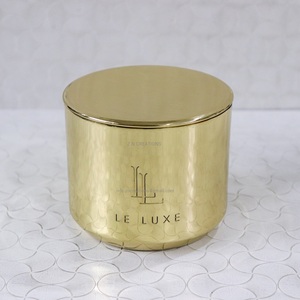 Fabricant de contenants à bougies en métal de luxe avec logo personnalisé, pots à bougies en laiton et en cuivre, boîtes à bougies pour la fabrication de bougies - Product Image 1