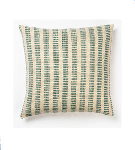 Elegante Funda de Cojín Decorativa de Lana 100% con Rayas, Lujosa Funda de Almohada Kilim Personalizada con Diseño Batik para Decoración del Hogar - Product Image 4