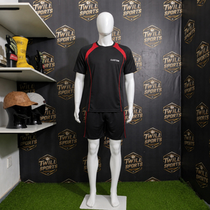 เสื้อยืดแขนสั้นทรงสลิมฟิตสำหรับผู้ชาย ระบายอากาศได้ดี แห้งเร็ว ดีไซน์กระชับ ผลิตจากผ้าโพลีเอสเตอร์/คอตตอน 100% เหมาะสำหรับการวิ่ง - Product Image 5