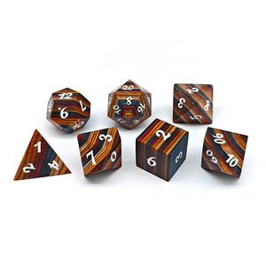 Udixi - Juego de dados poliédricos de madera para Dungeons and Dragons, con rayas marrones - Product Image 3