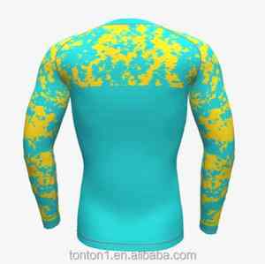 Rashguard unisexe à manches longues de couleur personnalisée pour l'entraînement MMA, tissu en spandex/polyester écologique, antibactérien et respirant - Product Image 4
