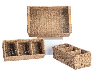 Ensemble de 3 paniers de rangement en jonc de mer à compartiments, faits à la main, vente en gros, écologiques, fabriqués au Vietnam - Product Image 1