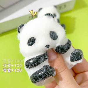 Juguete Antiestrés Panda Pinch, Panda Gigante Comiendo Bambú, Lindo, con Música, de Rebote Lento, Patrimonio Nacional - Product Image 2