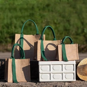 Sacs en toile de jute multi-usages les plus vendus, avec poignées colorées, pour le streetwear décontracté, les festivals en plein air, disponibles à la vente - Product Image 3