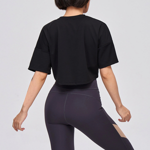 Ensemble deux pièces décontracté pour femme, été, uni, coupe classique, 100 % coton, haut court à manches courtes et col rond, et short, écologique et respirant - Product Image 4