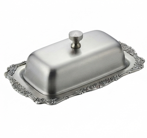 Beurrier rectangulaire classique en métal avec couvercle, finition argent poli, plats de service solides pour table - Product Image 4