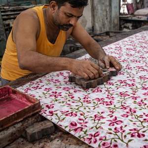 Tissu en coton lavable, écologique, imprimé à la main, vendu au mètre |   Textile indien moderne pour rideaux, ameublement et décoration - Product Image 3