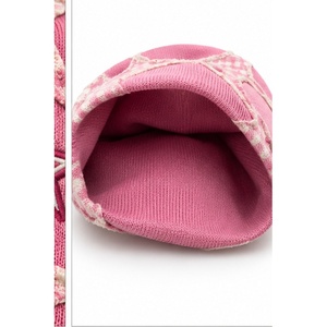 Gorro de Punto Rosa, Color Sólido, Lindo Gorro de Invierno para Adultos Unisex, 100% Acrílico, Precio al por Mayor, OEM, Personalizado, Moda, para Exteriores - Product Image 5