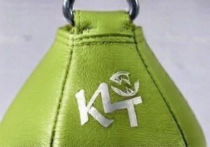 Sac de frappe en caoutchouc vert avec fonction de réglage en hauteur pour la pratique de la boxe pour les adolescents, utilisation universelle - Product Image 3