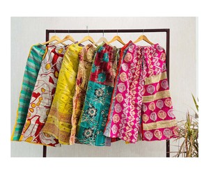 Pantalones kantha de algodón vintage hechos a mano, pantalones de patchwork para mujer - Product Image 4