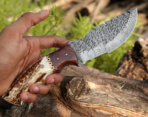 Nouveau Couteau de Chasse Tracker en Acier Damas Fait Main, Ambidextre, Lame de 6 pouces, Manche Intégral, Forgé à la Main, Lame Fixe - Product Image 3