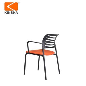 Chaise de bureau KINSHA, structure métallique, assise orange, accoudoirs fixes, dossier ouvert, design contemporain, empilable, mobilier commercial - Product Image 2